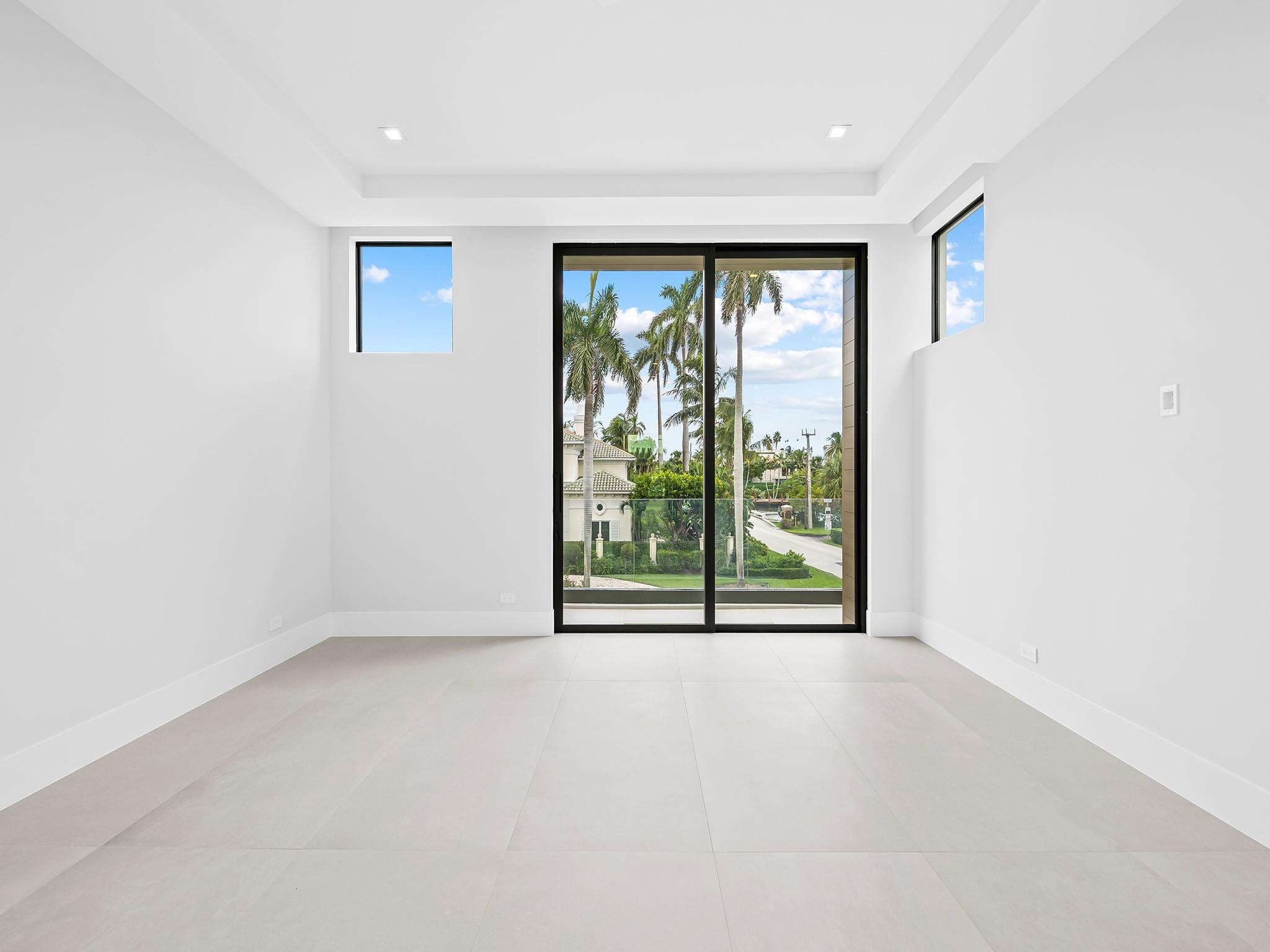 HARBOR BEACH - Residential