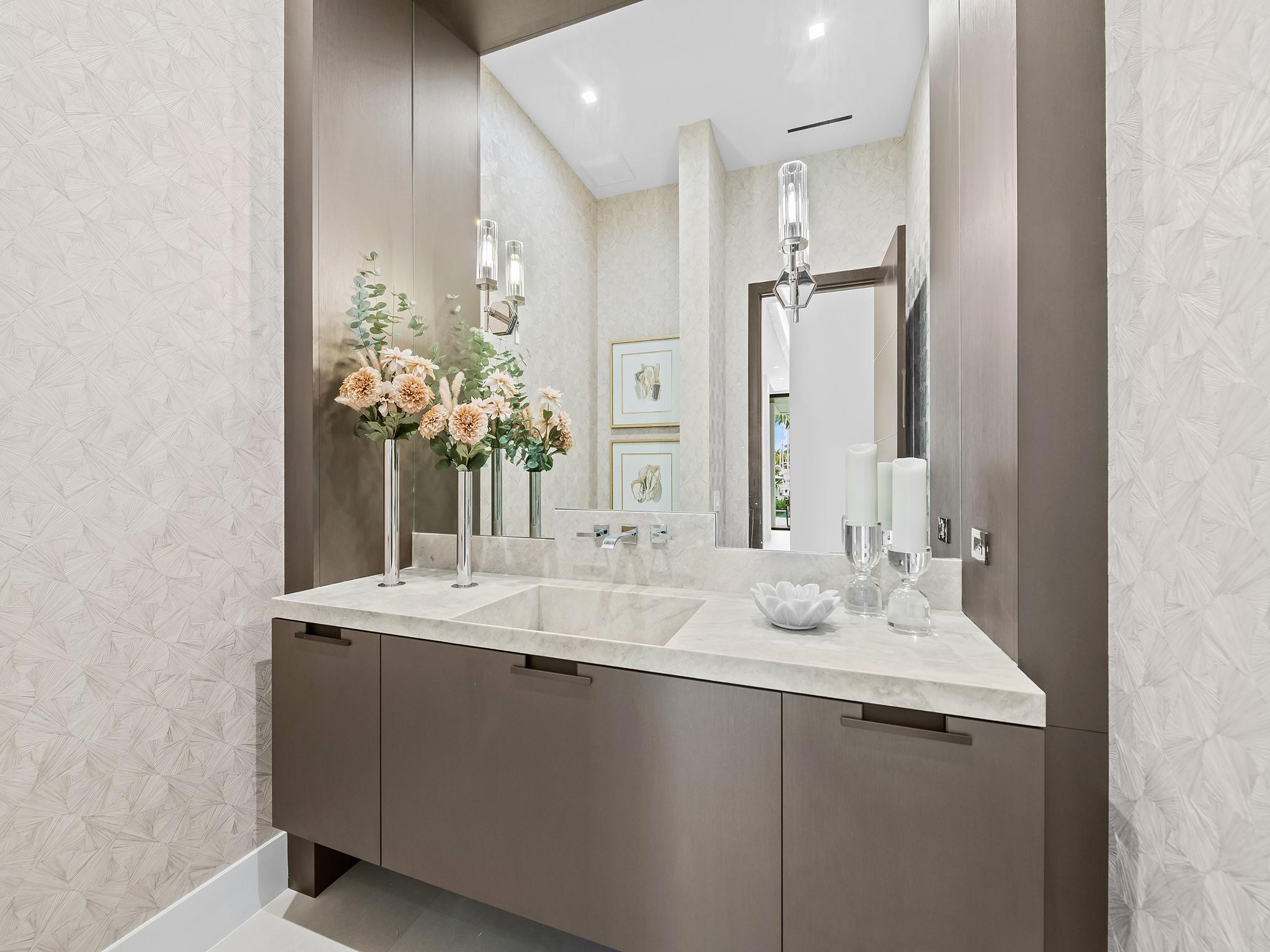 HARBOR BEACH - Residential