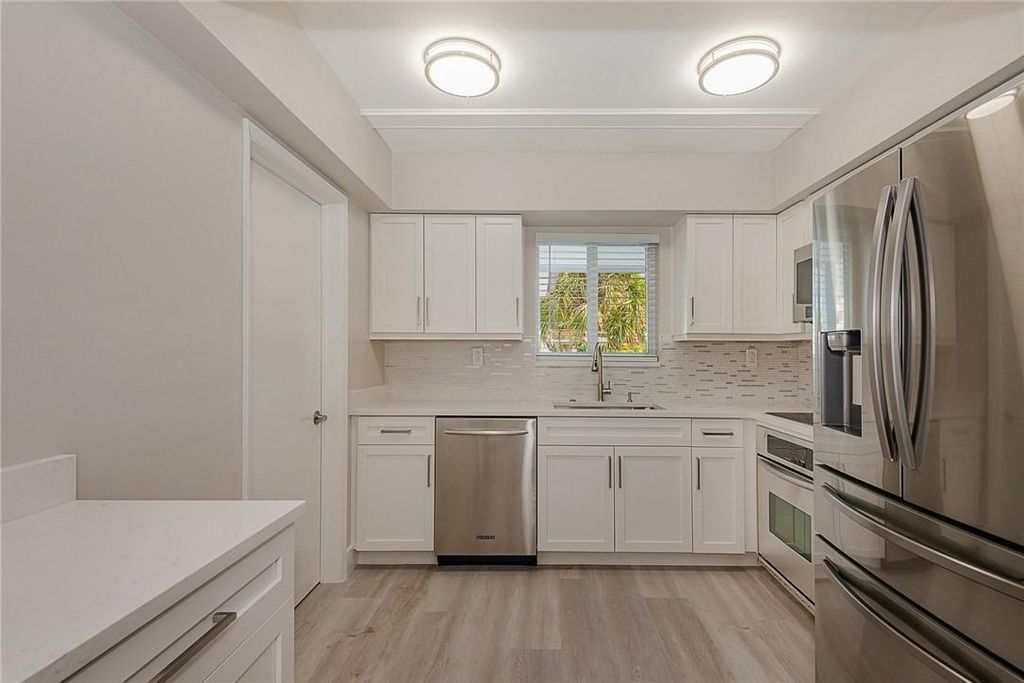 Photo of 2217 NE 20th Ave, Wilton Manors, FL 33305 (MLS # F10539094)