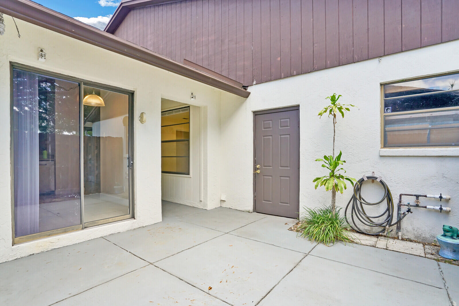 OAKWOOD LAKES CONDO - Residential