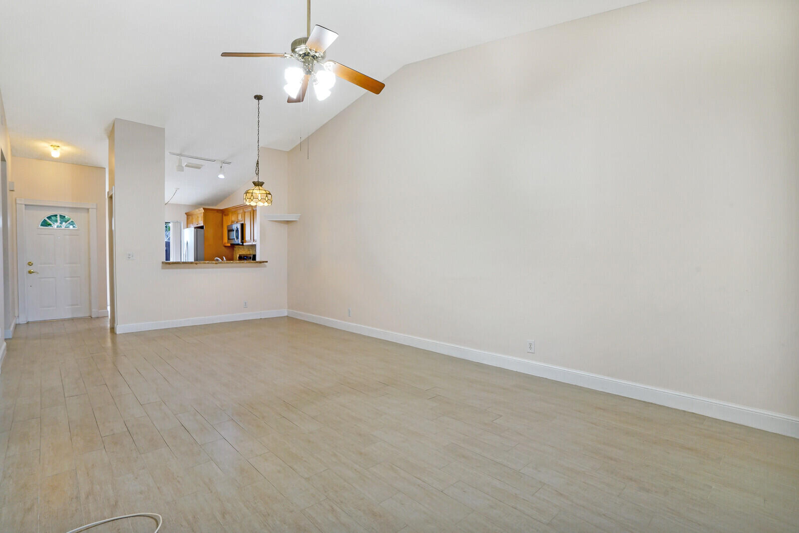 OAKWOOD LAKES CONDO - Residential