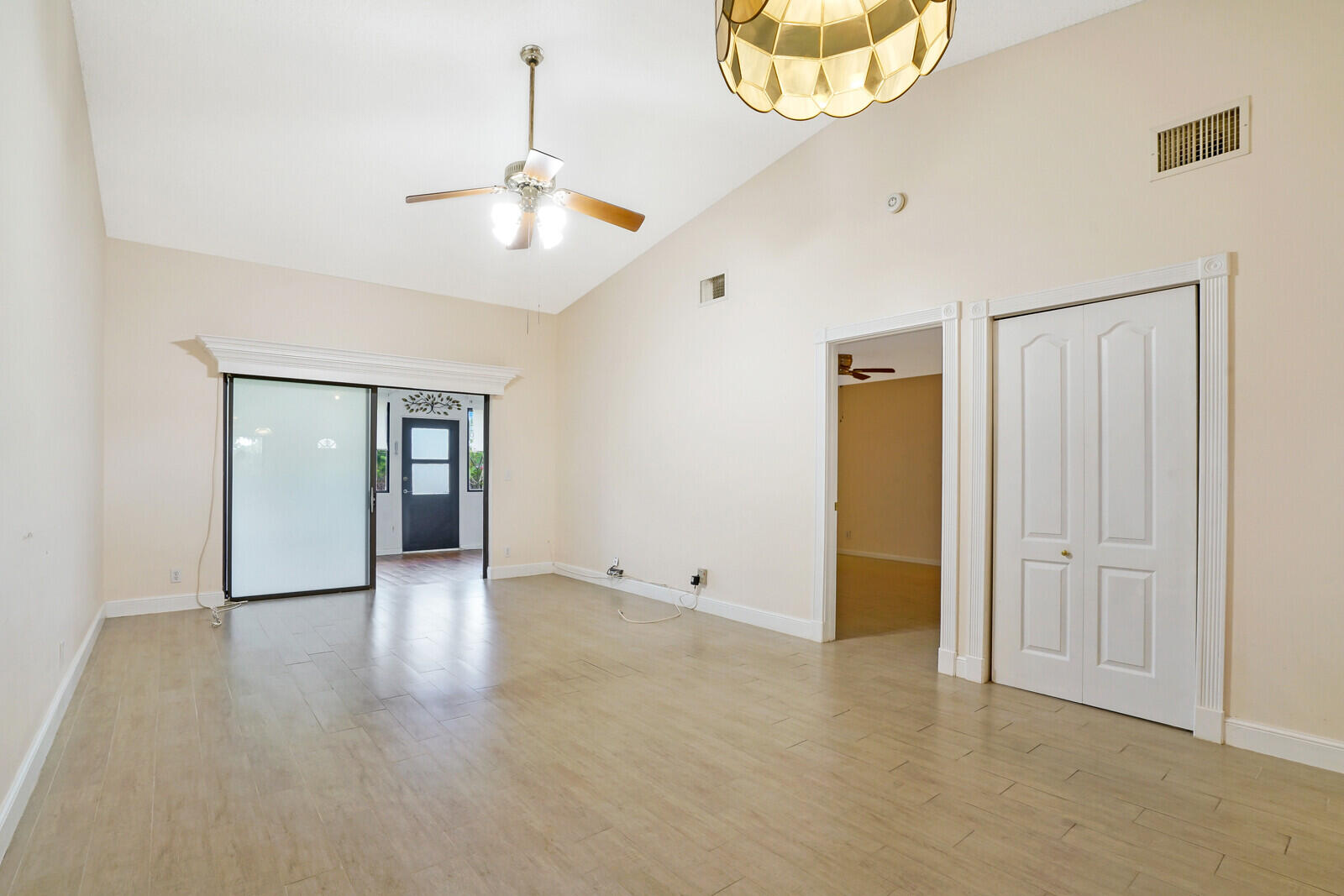 OAKWOOD LAKES CONDO - Residential