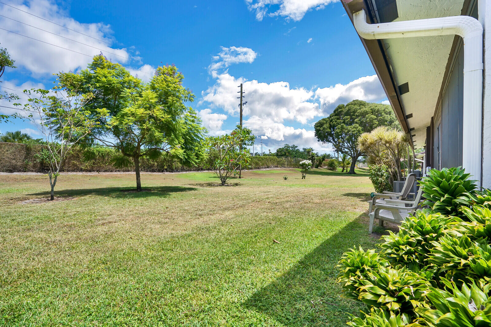 OAKWOOD LAKES CONDO - Residential