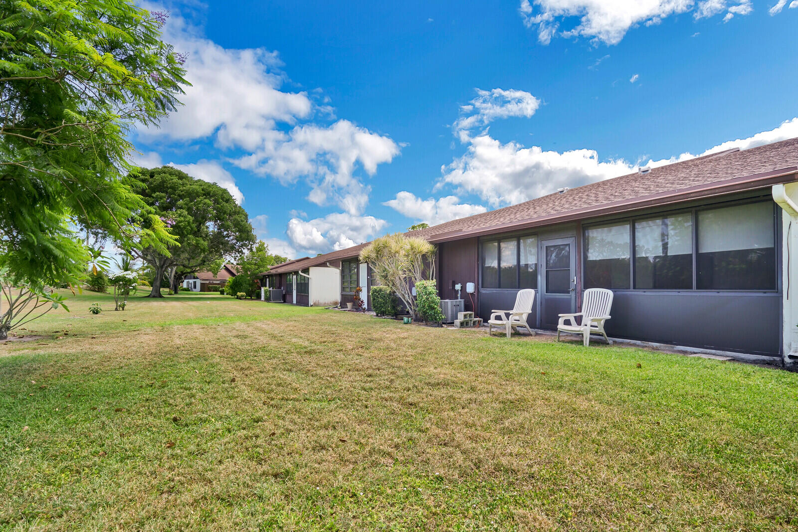 OAKWOOD LAKES CONDO - Residential