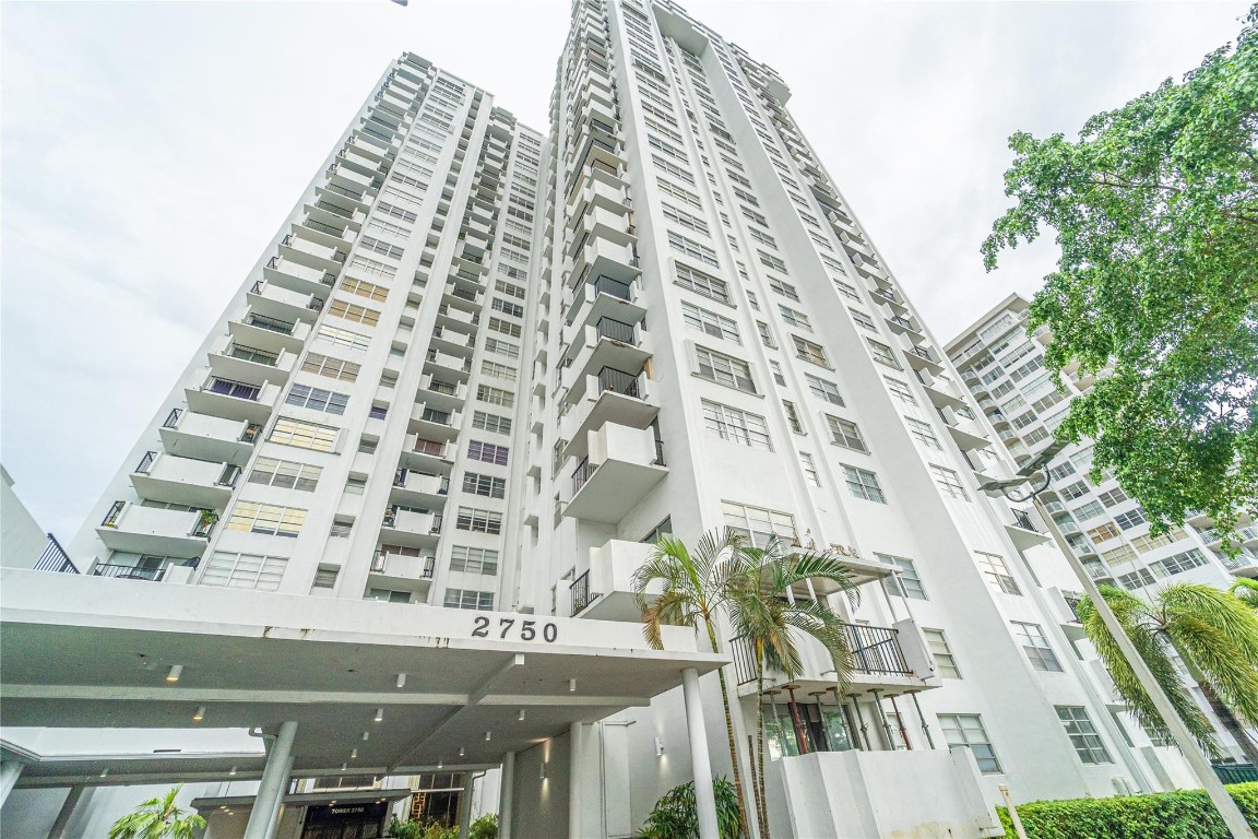 Commodore Plaza Condo - Residential