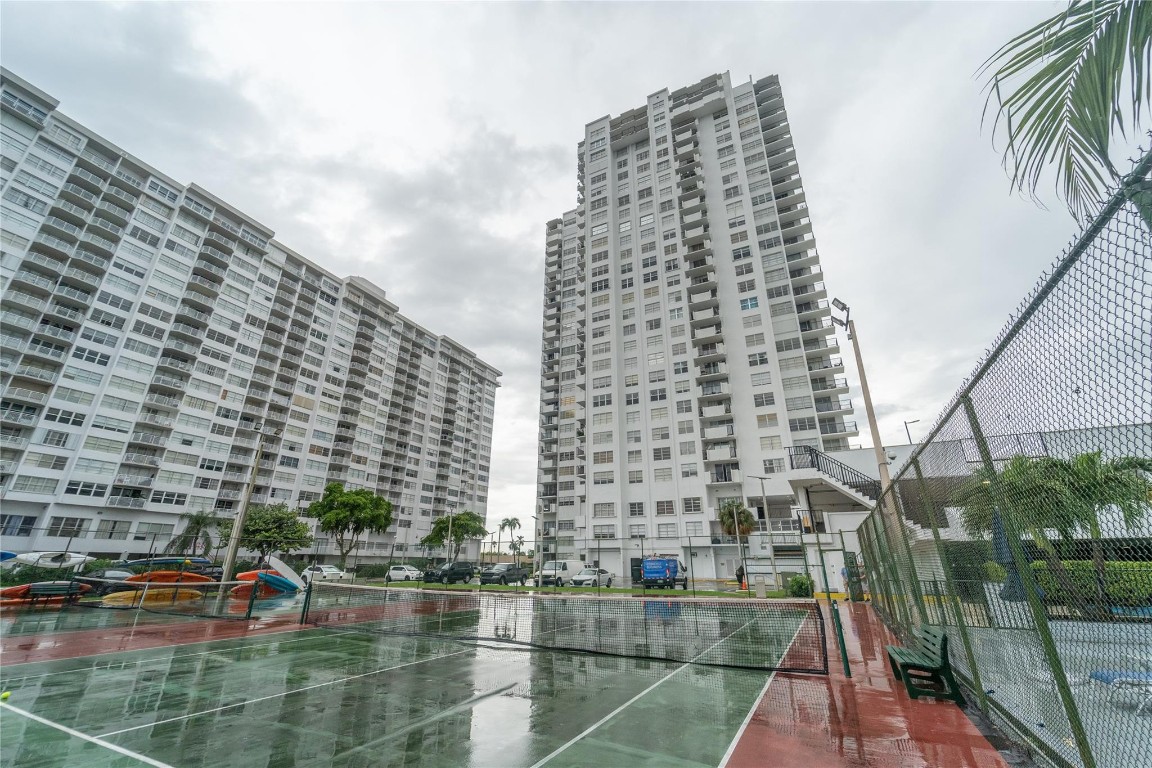 Commodore Plaza Condo - Residential