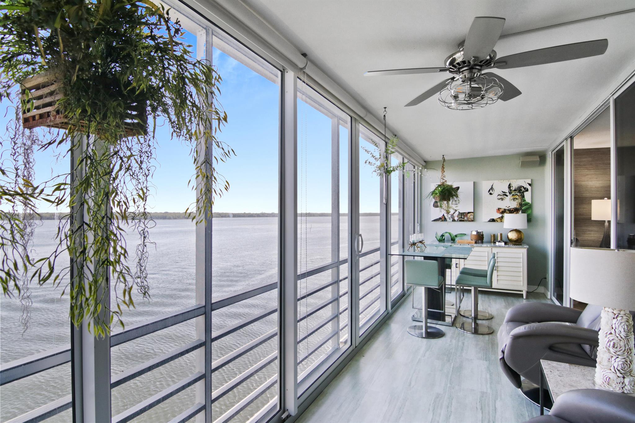 44 Yacht Club Drive 609