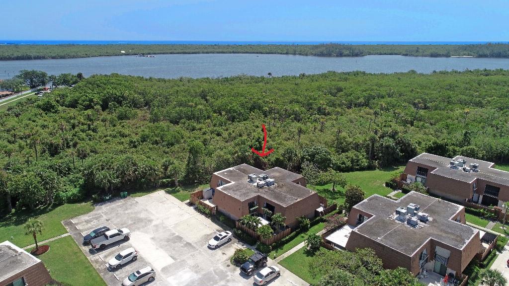 RIVERPINES - Residential