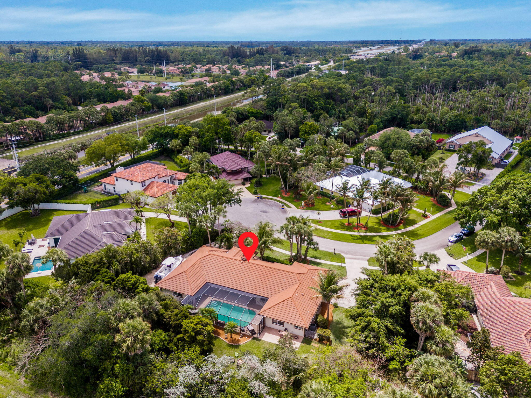 WHISPERING OAKS - Residential