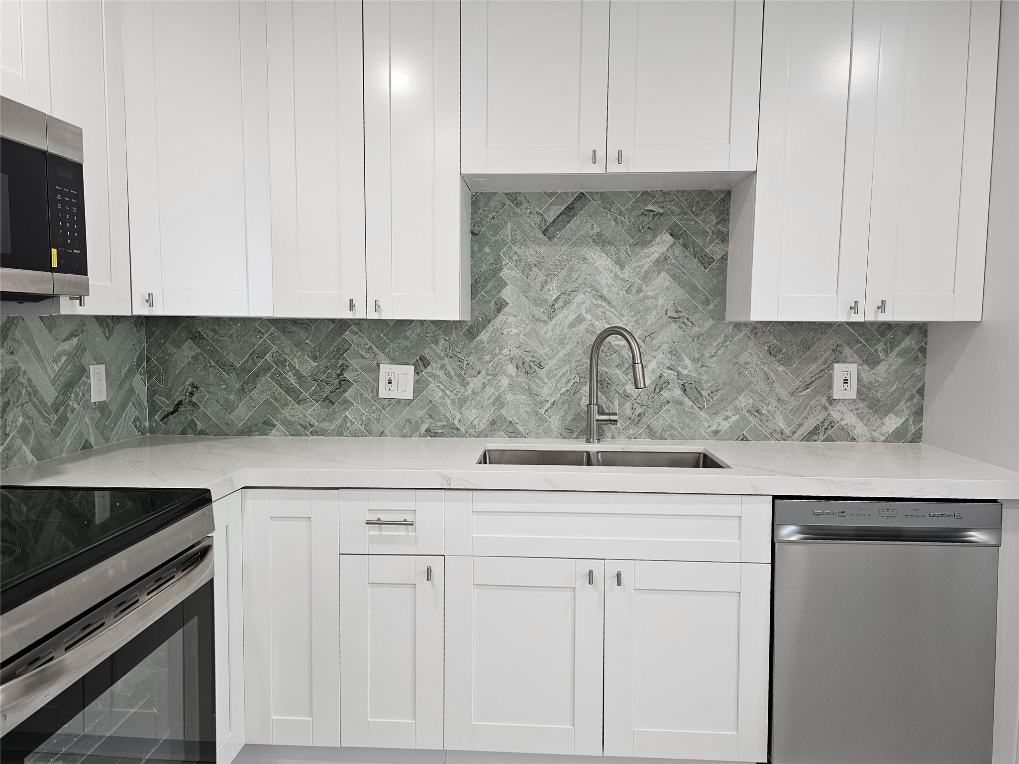 KINGSPORT ESTATES - Residential