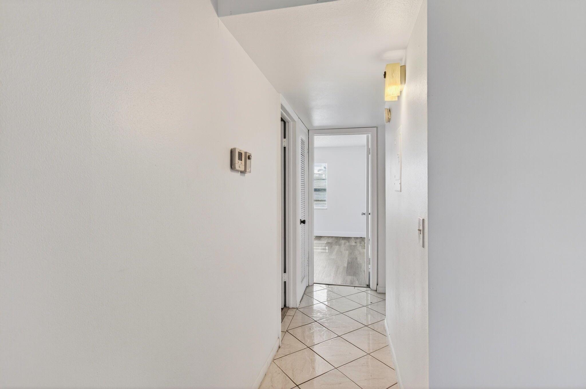 KINGS POINT - Residential Lease