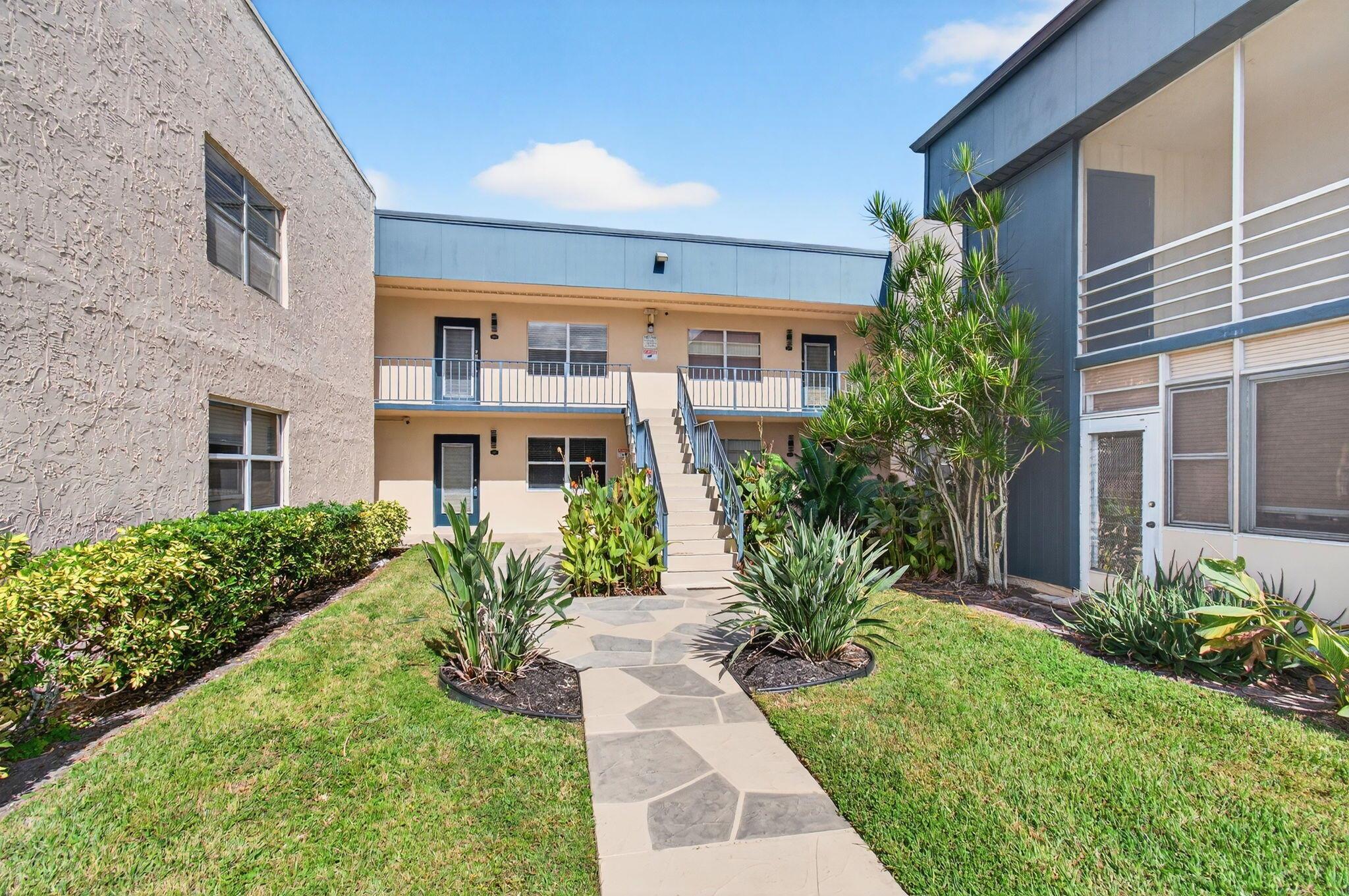 KINGS POINT - Residential Lease