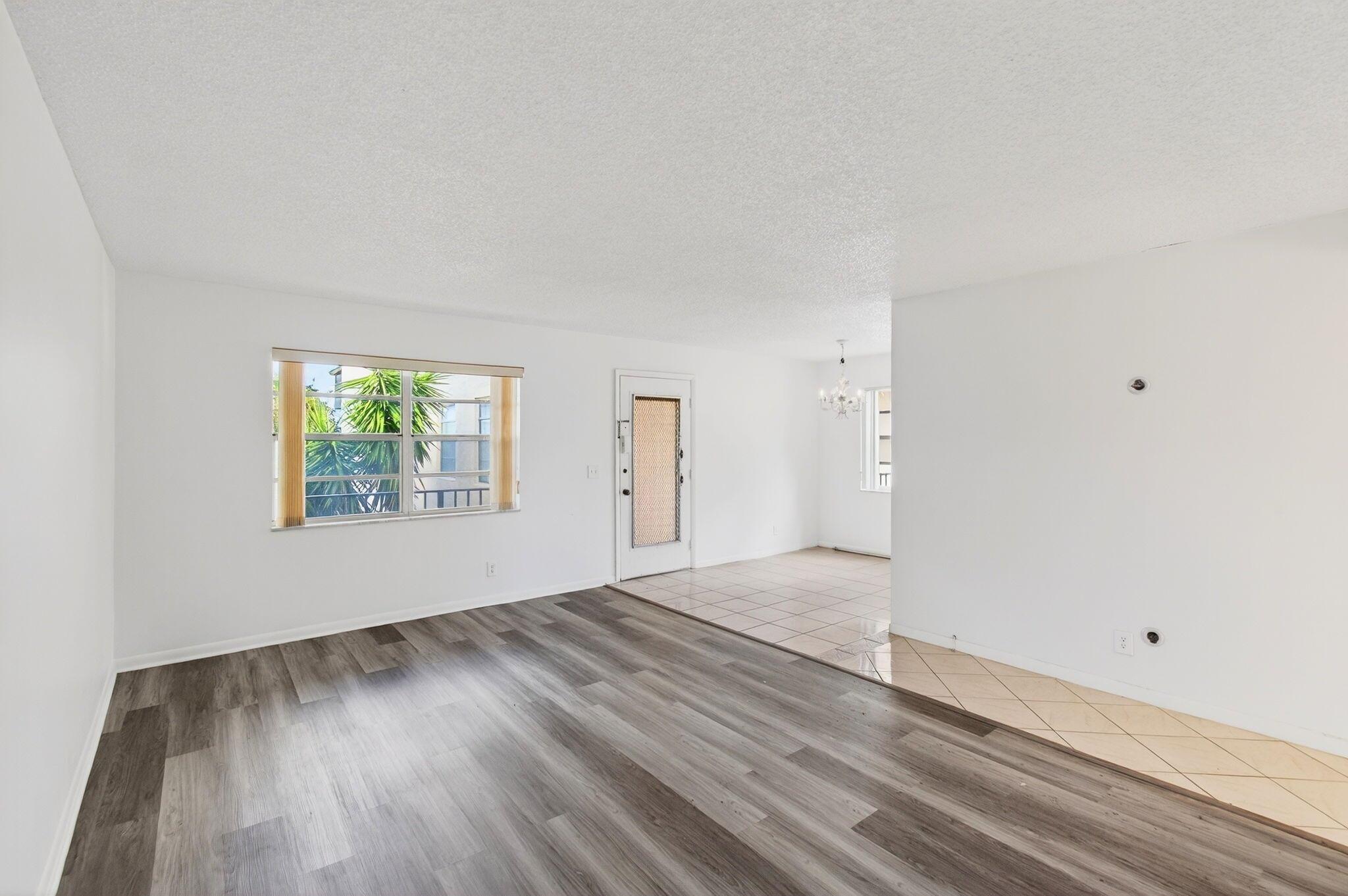 KINGS POINT - Residential Lease