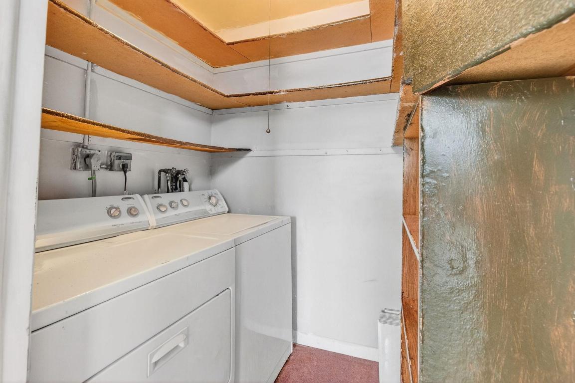 KINGS POINT - Residential Lease