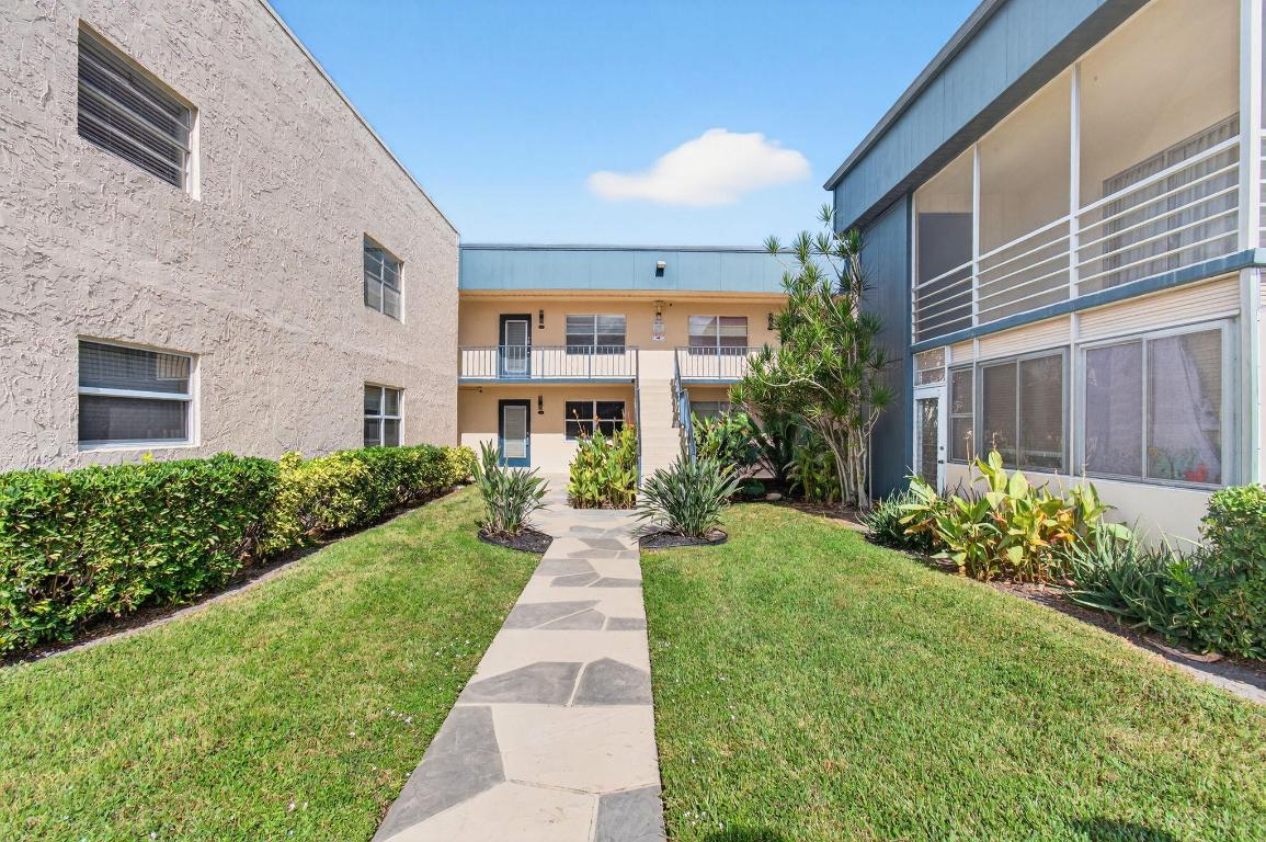 KINGS POINT - Residential Lease