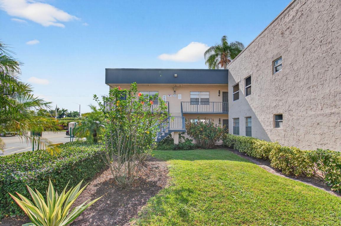 KINGS POINT - Residential Lease