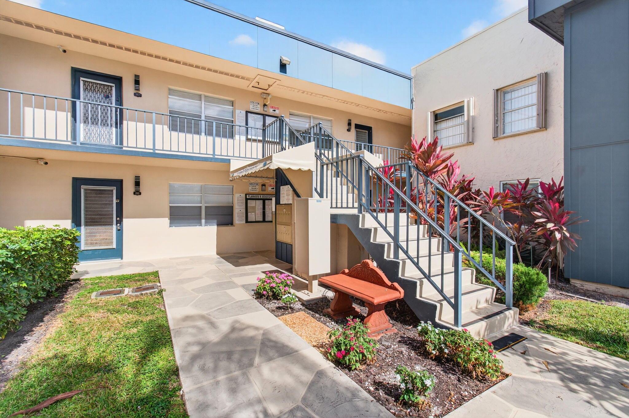 KINGS POINT - Residential Lease