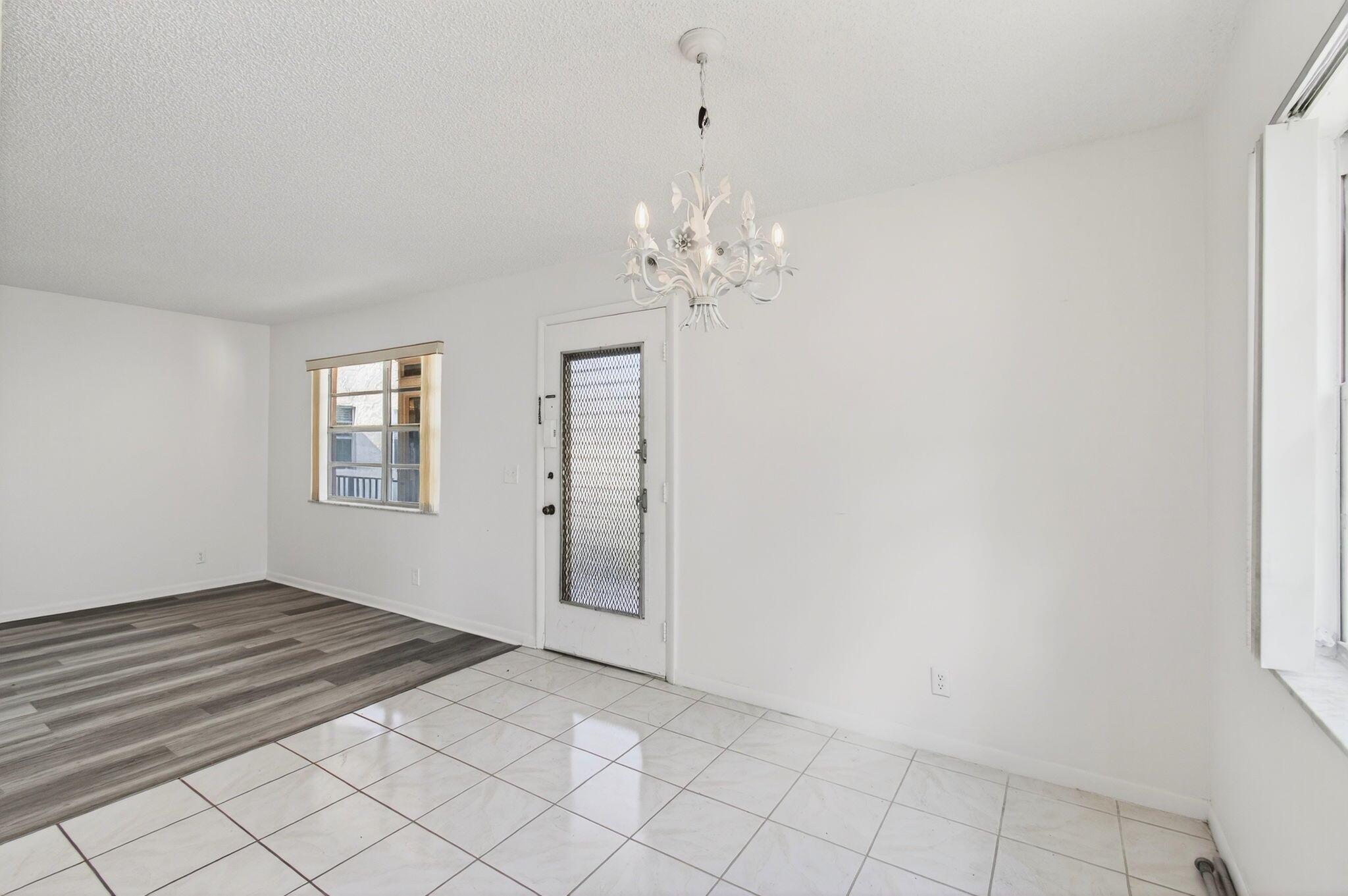 KINGS POINT - Residential Lease