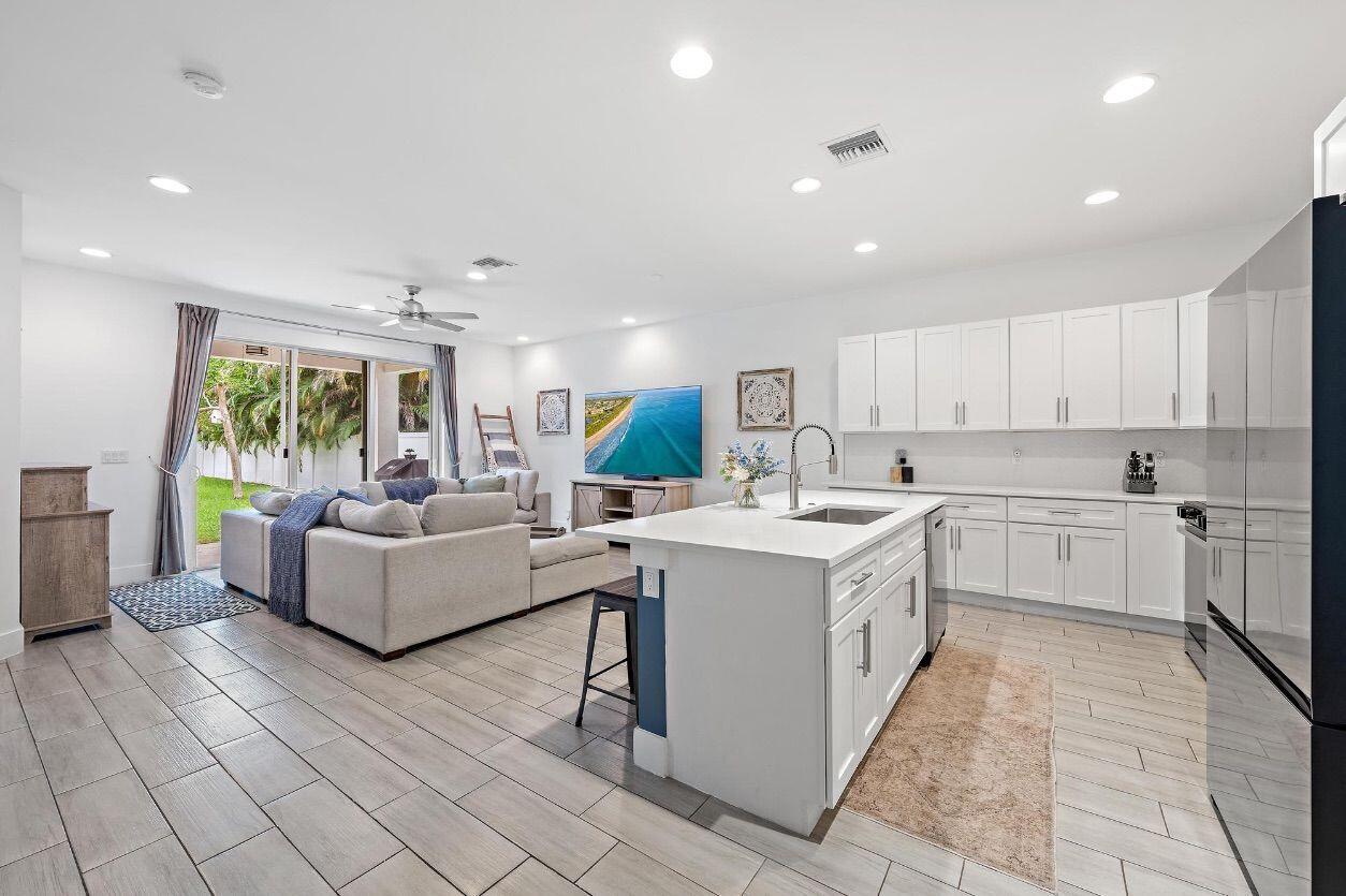 18050 LIMESTONE CREEK Road