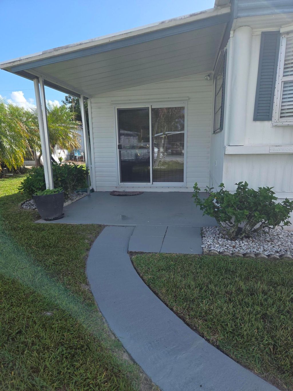 Photo of 7667 SE Swan Avenue, Hobe Sound, FL 33455 (MLS # B26011520)