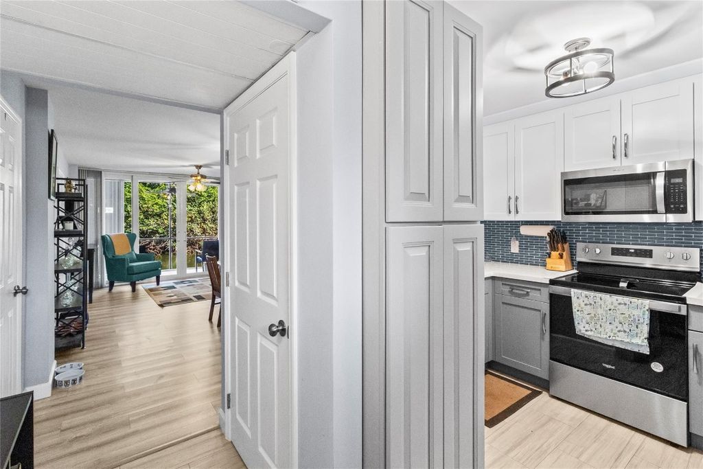 Photo of 101 Royal Park Drive #1G, Oakland Park, FL 33309 (MLS # F10537257)