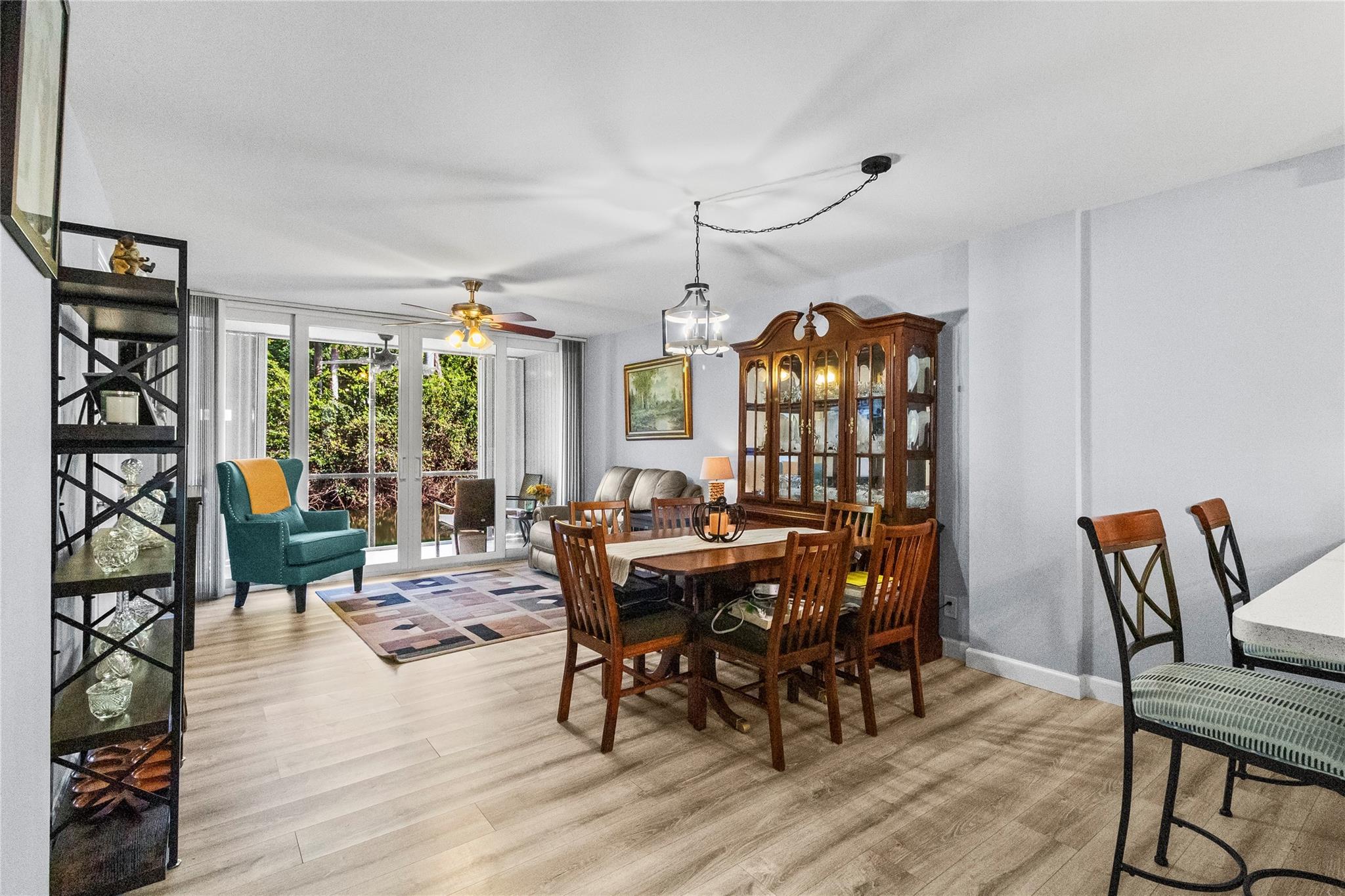 ROYAL PARK - Residential