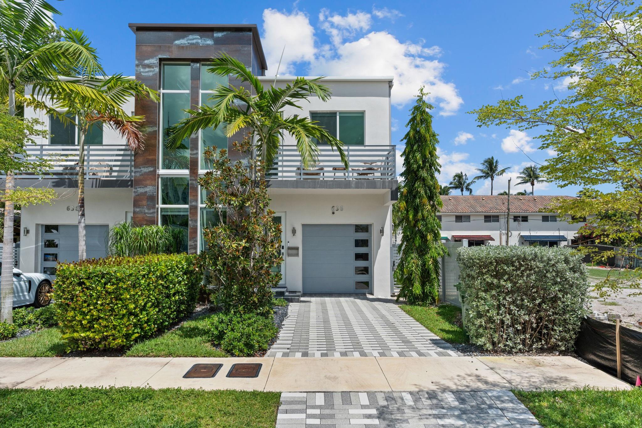 In the heart of Victoria Park, new construction townhouse with a single-family home feeling. Modern residence features over 2,500 SF of living space, garage, pool & oversized pantry, with high-end finishes, 9' ceilings, imported porcelain tile floors. 3 Bedrooms and 3.5 Bathrooms completely furnished with walk-in closets. Prime location, walking distance to Holiday Park, Supermarket, and Restaurants. Just minutes from the Brightline Station, Las Olas, Downtown, Beaches, Fort Lauderdale International Airport. Very easy to show! Call today.