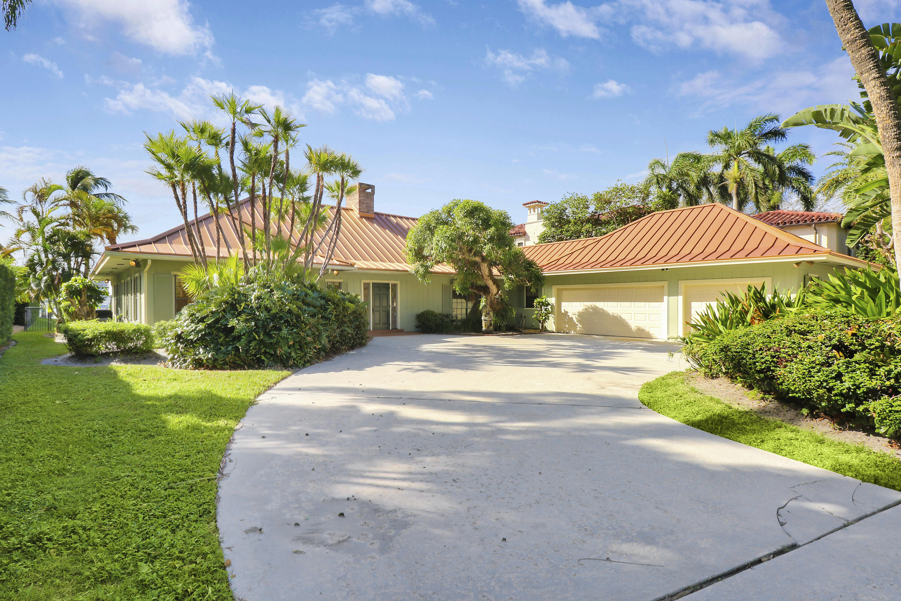 SEMINOLE BEACH - Residential