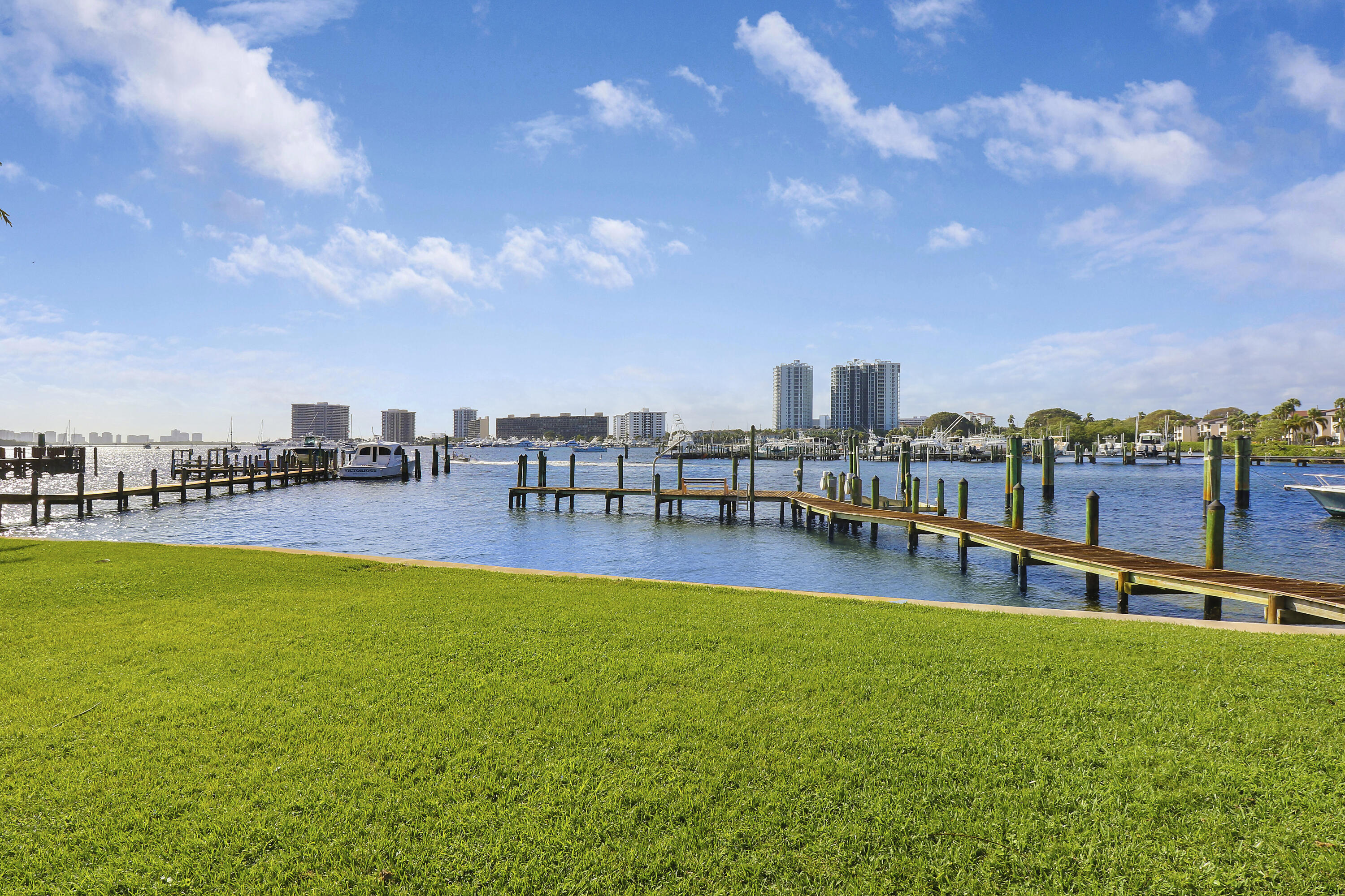 SEMINOLE BEACH - Residential