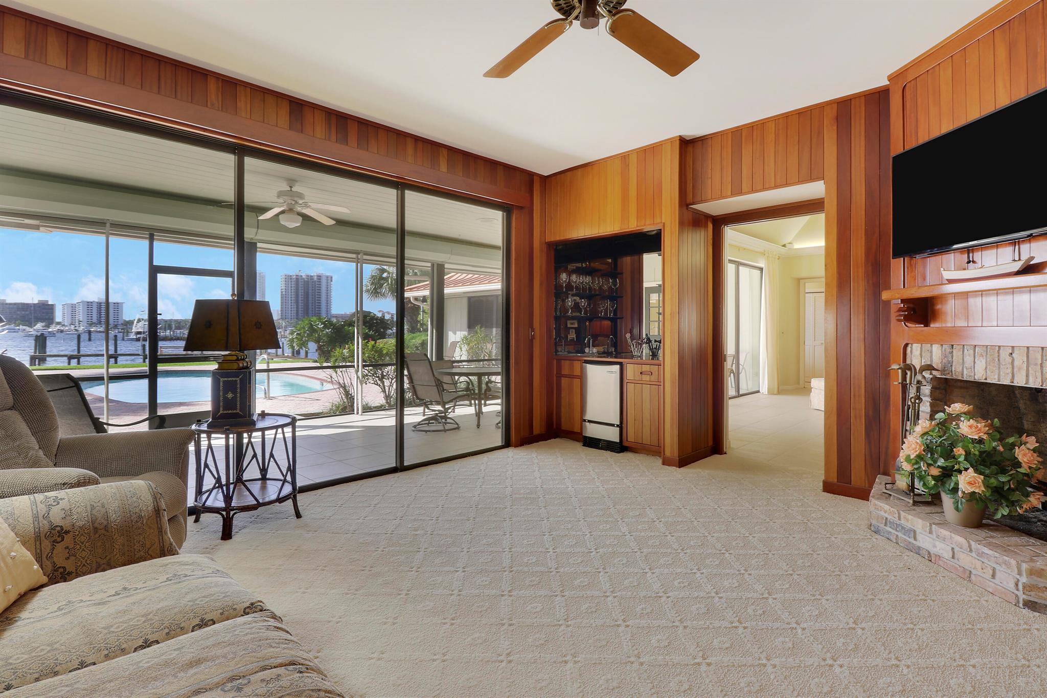 SEMINOLE BEACH - Residential