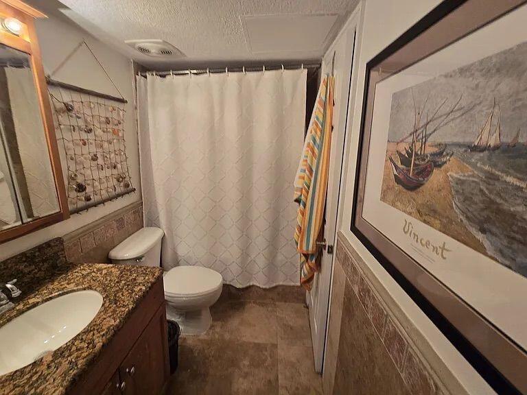 OCEAN PLACE - Residential Lease