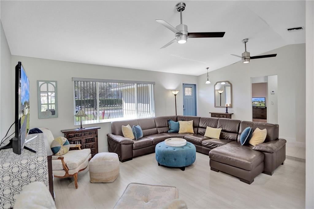 Ramblewood South 78-19 B - Residential