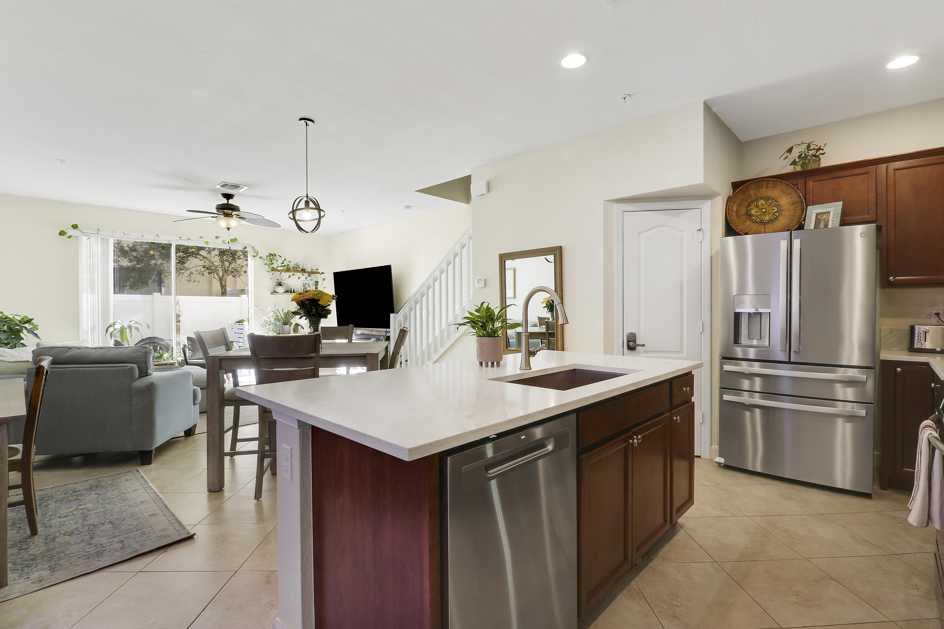 9504 SW Merlin Court