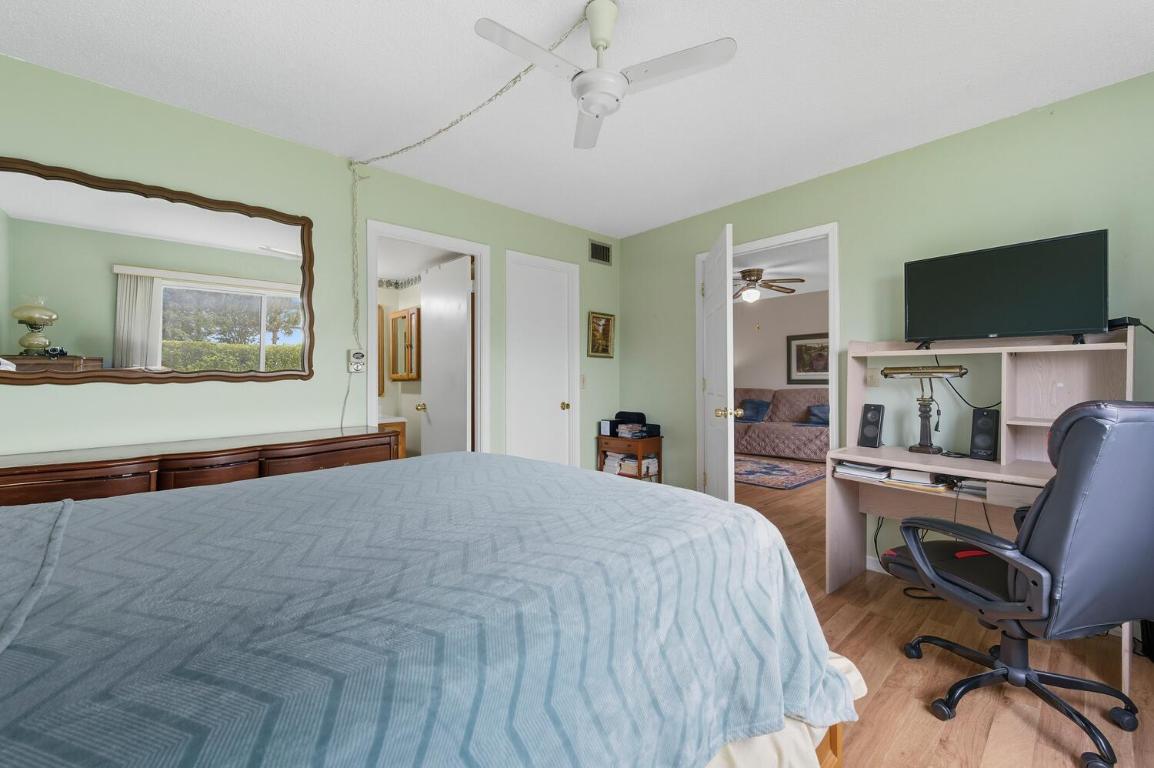 ROYAL POINT MANOR EAST CONDO - Residential