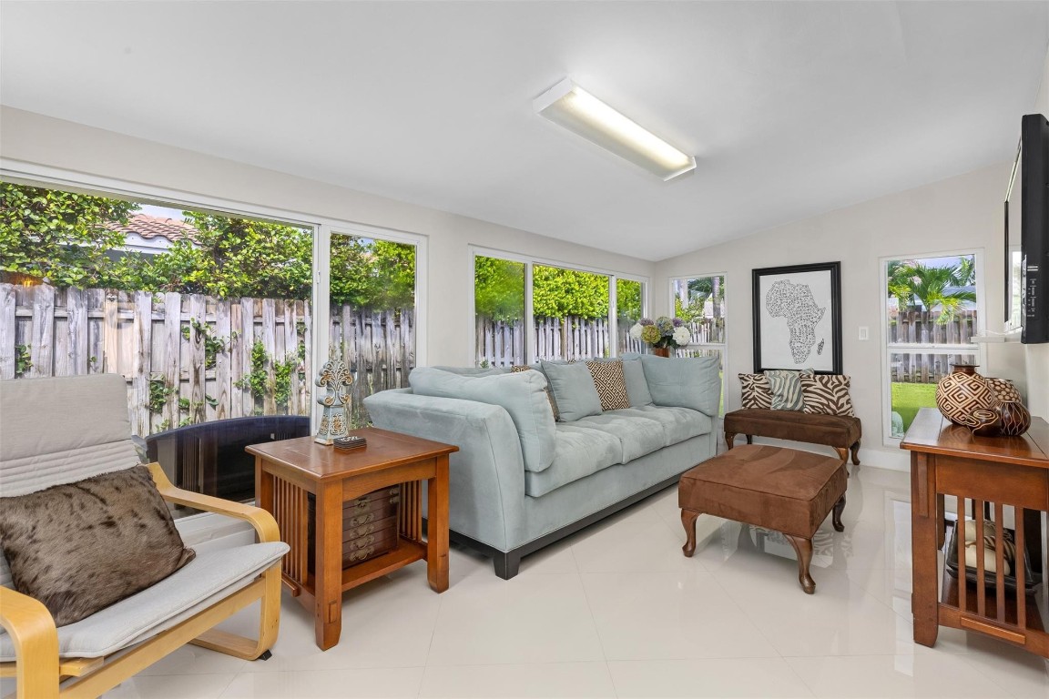 Coral Ridge Isles 45-47 B - Residential