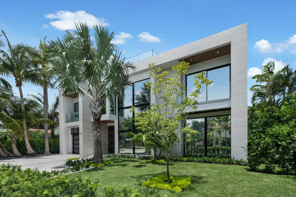 Photo of 141 Cortez Road, West Palm Beach, FL 33405 (MLS # B26060974)