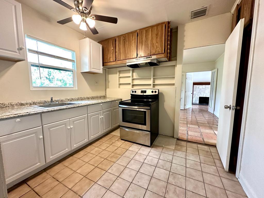 BETHESDA PARK - Residential Lease