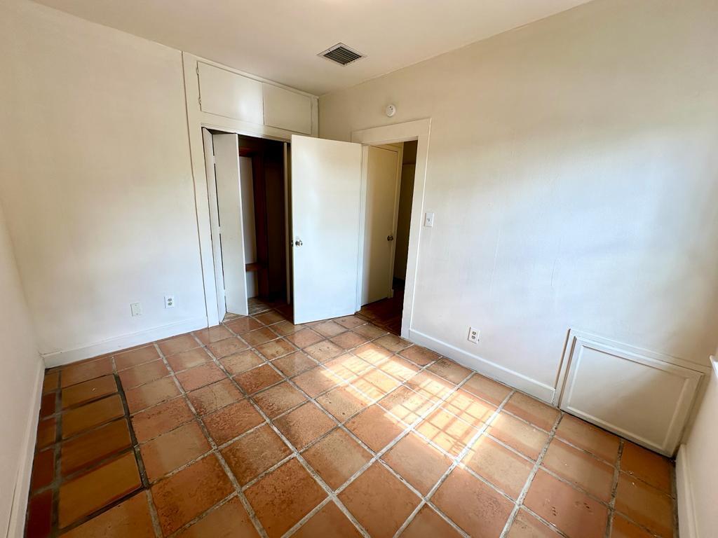 BETHESDA PARK - Residential Lease