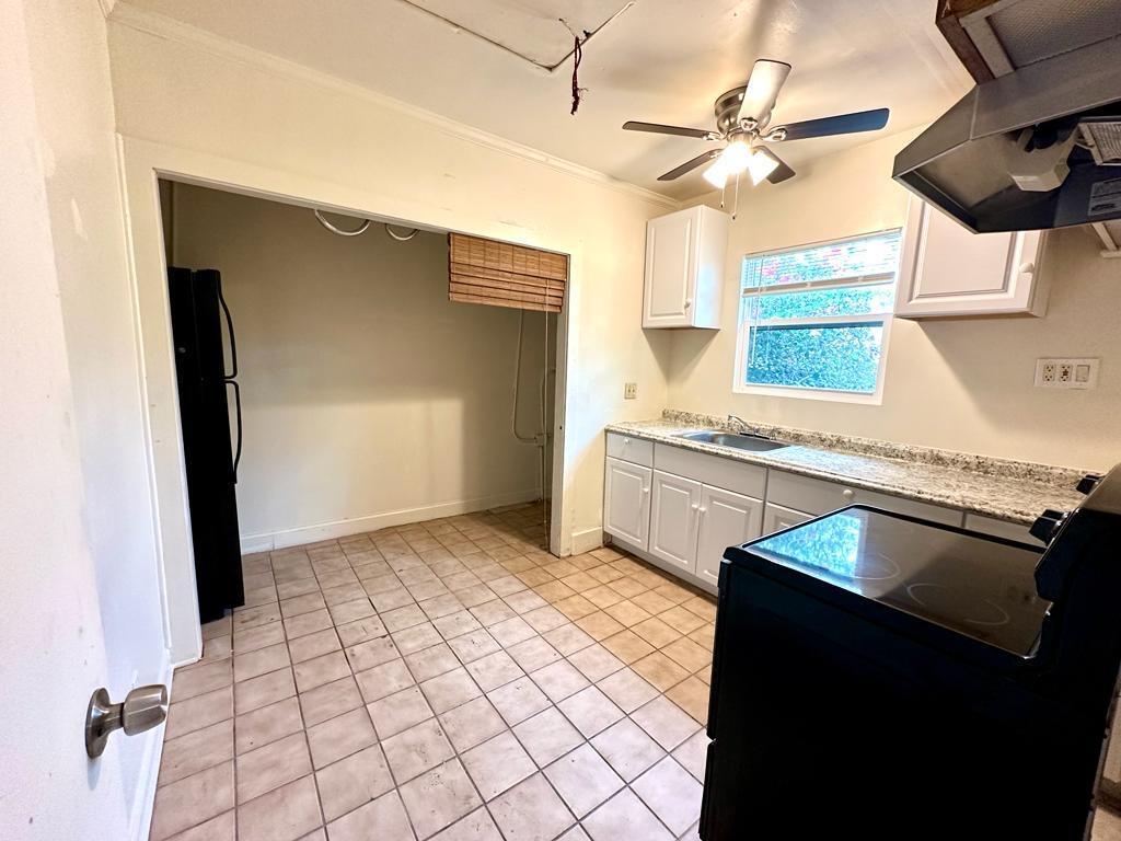 BETHESDA PARK - Residential Lease