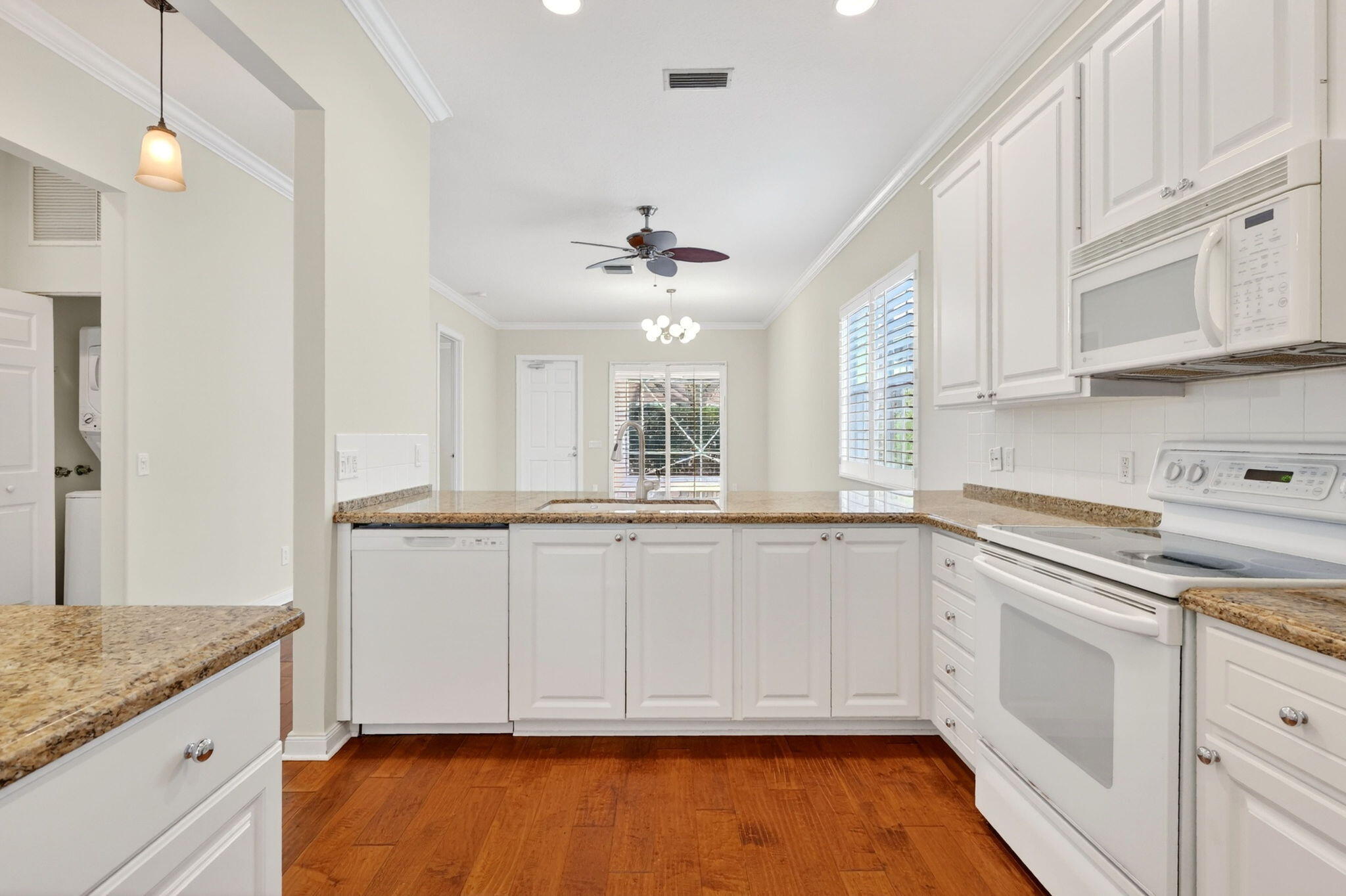 NEWHAVEN 7B PH 2 - Residential