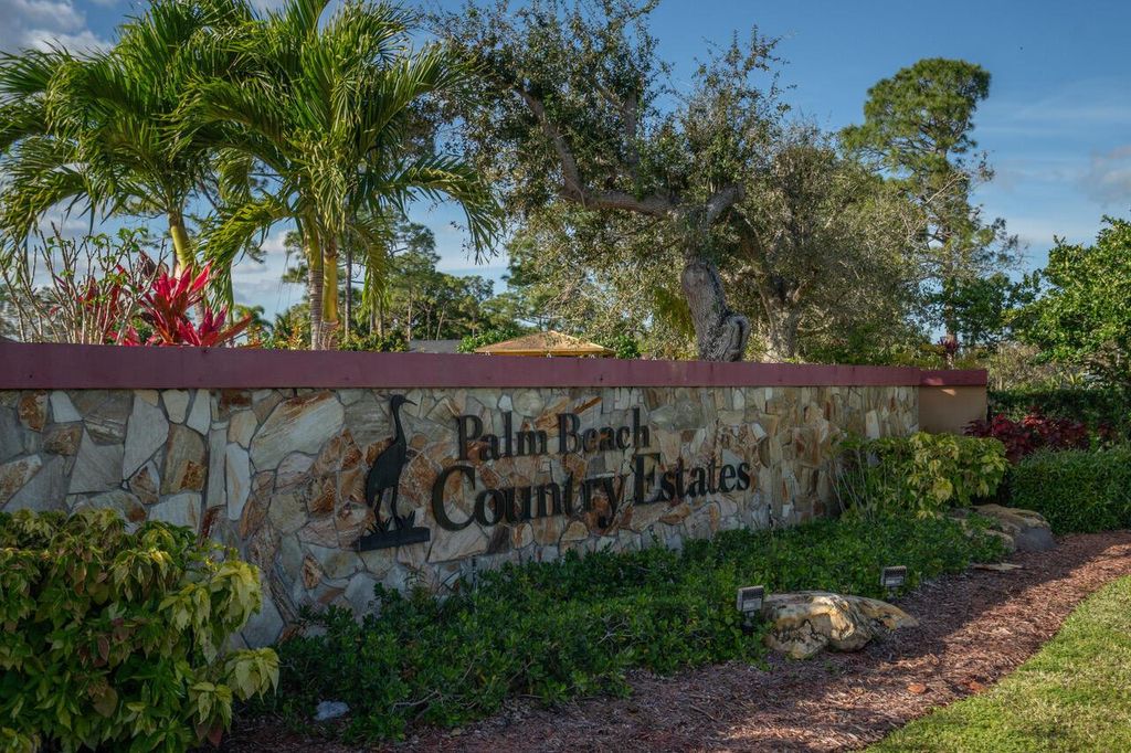 Photo of 15297 80th Drive N, Palm Beach Gardens, FL 33418 (MLS # R10962799)