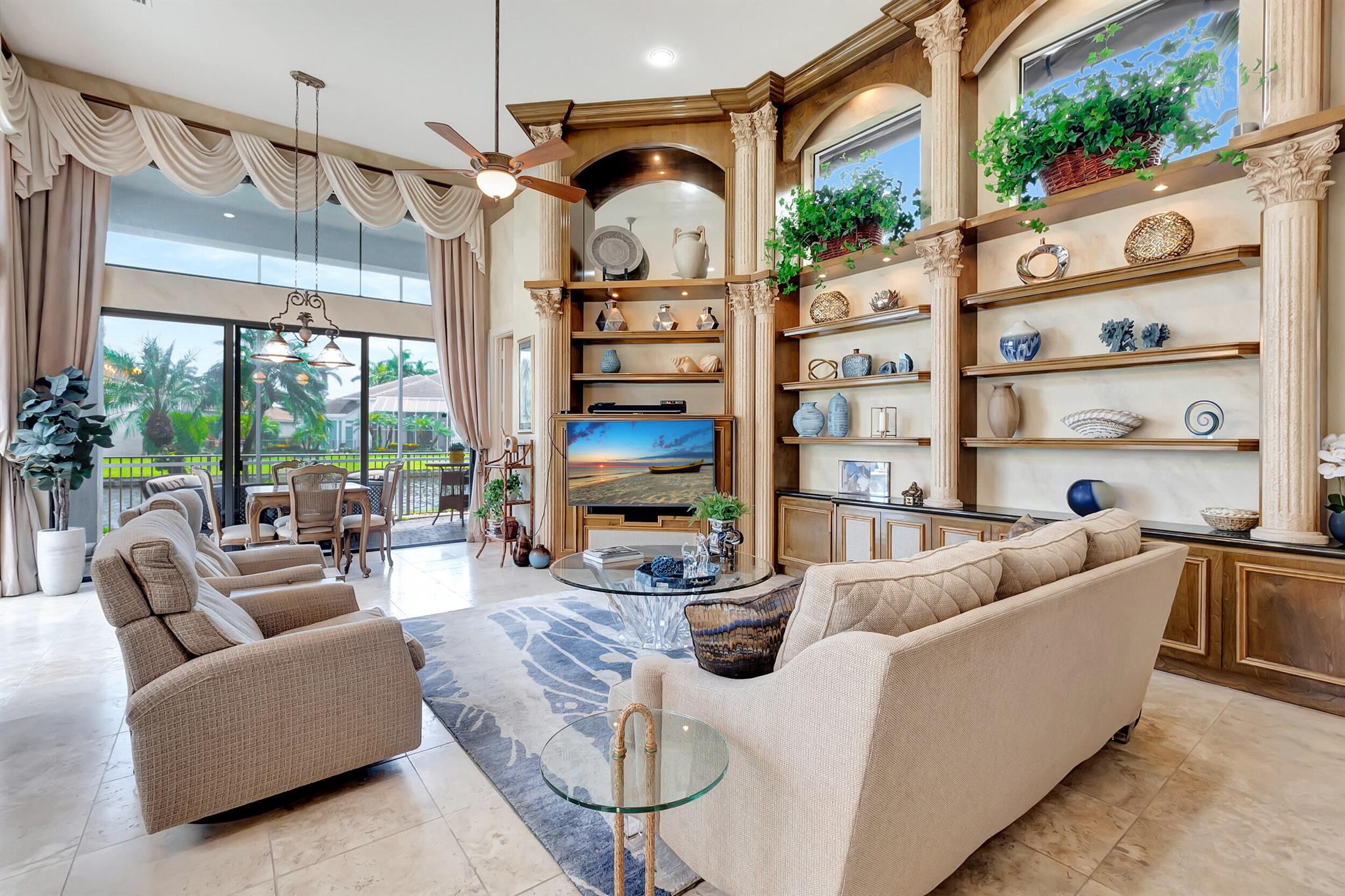 LANDINGS AT WOODFIELD COU - Residential