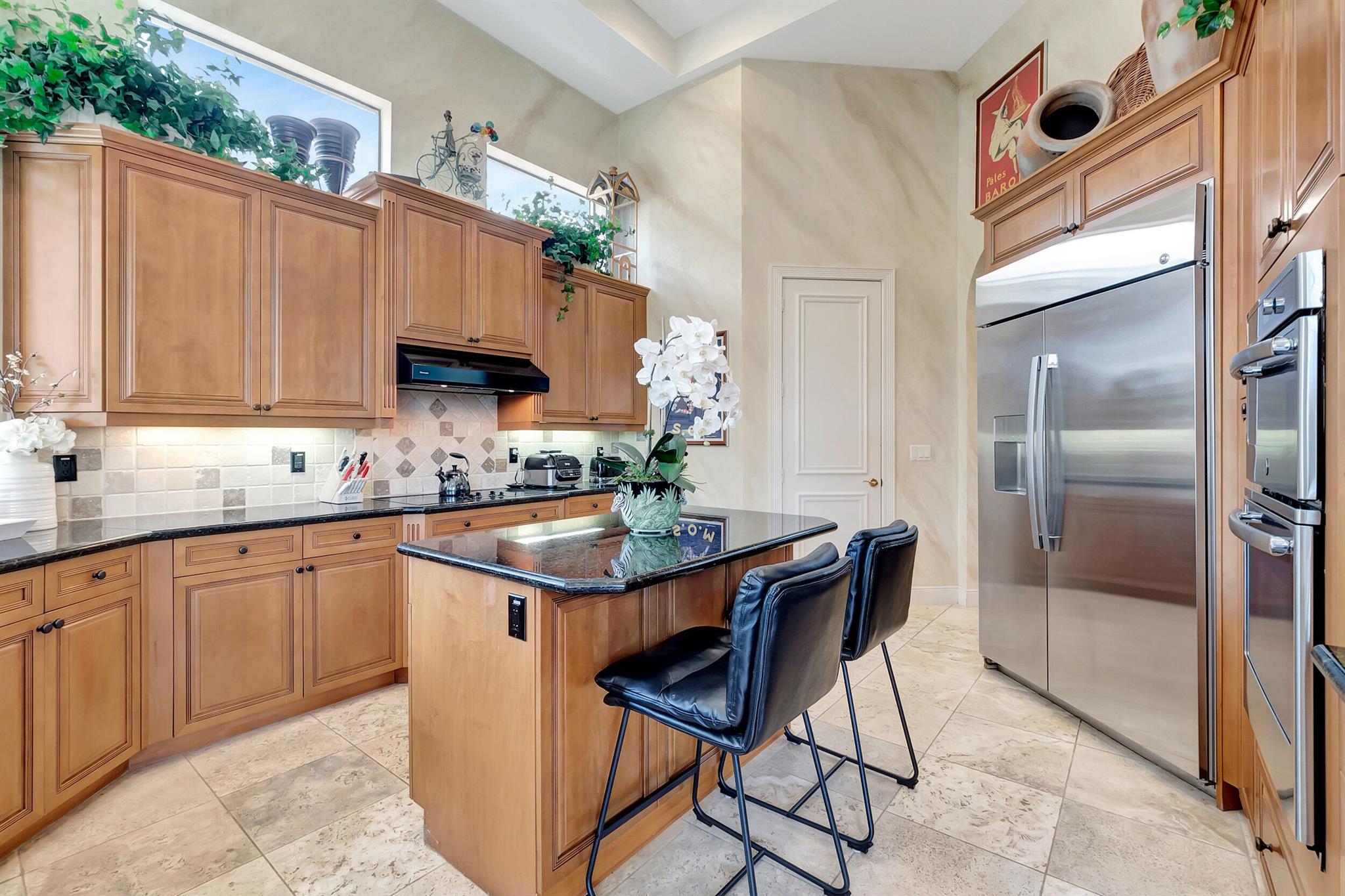 LANDINGS AT WOODFIELD COU - Residential