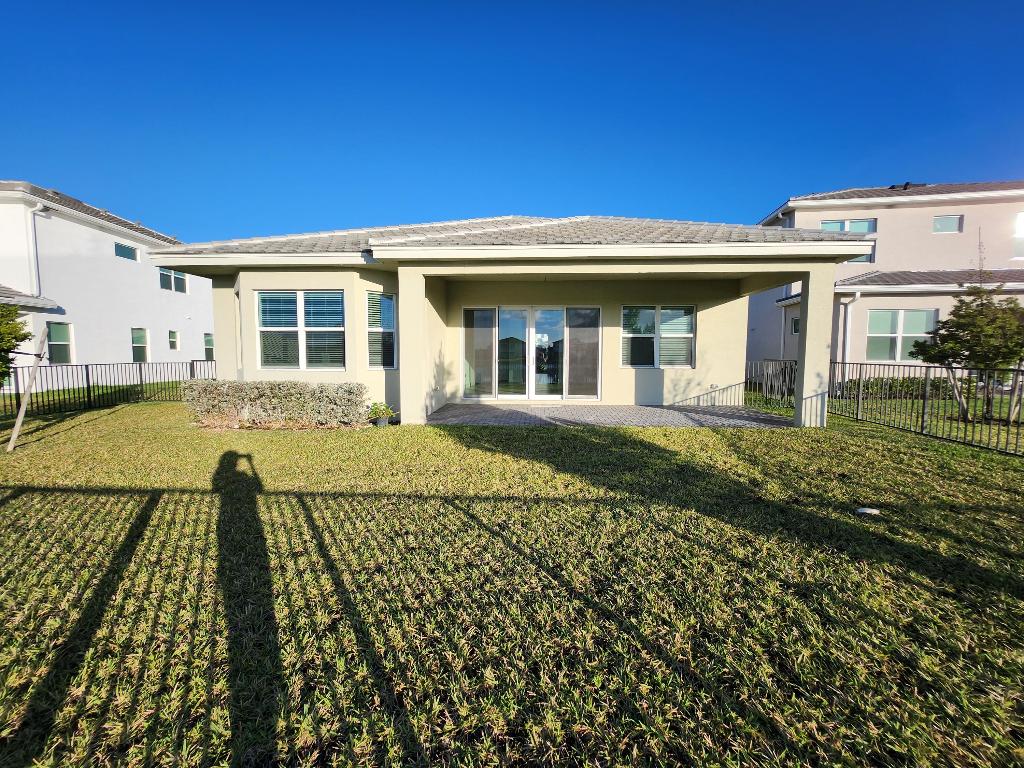 ORCHARDS OF WESTLAKE - Residential