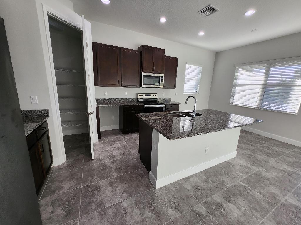 ORCHARDS OF WESTLAKE - Residential