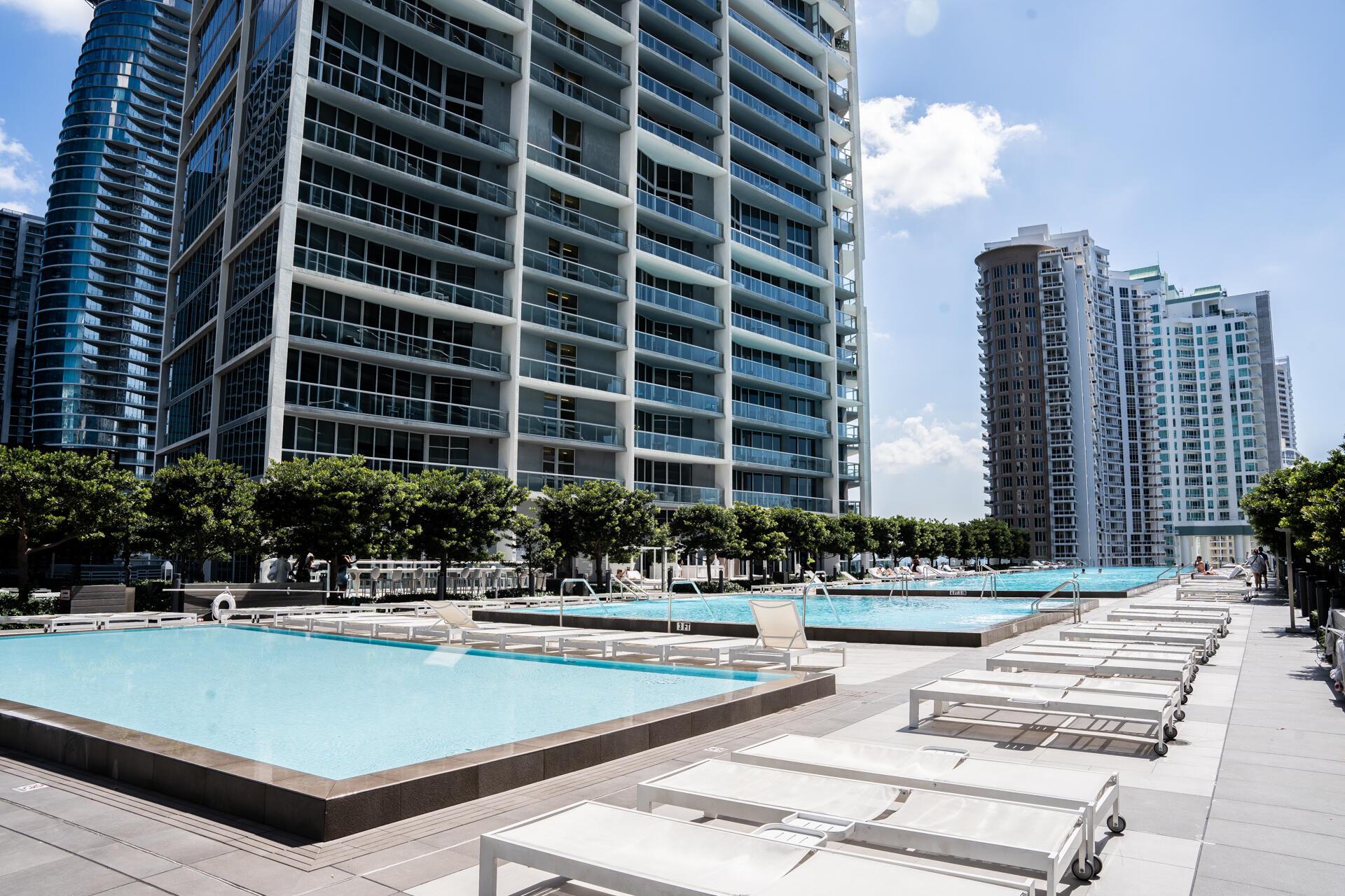ICON BRICKELL NO TWO - Residential