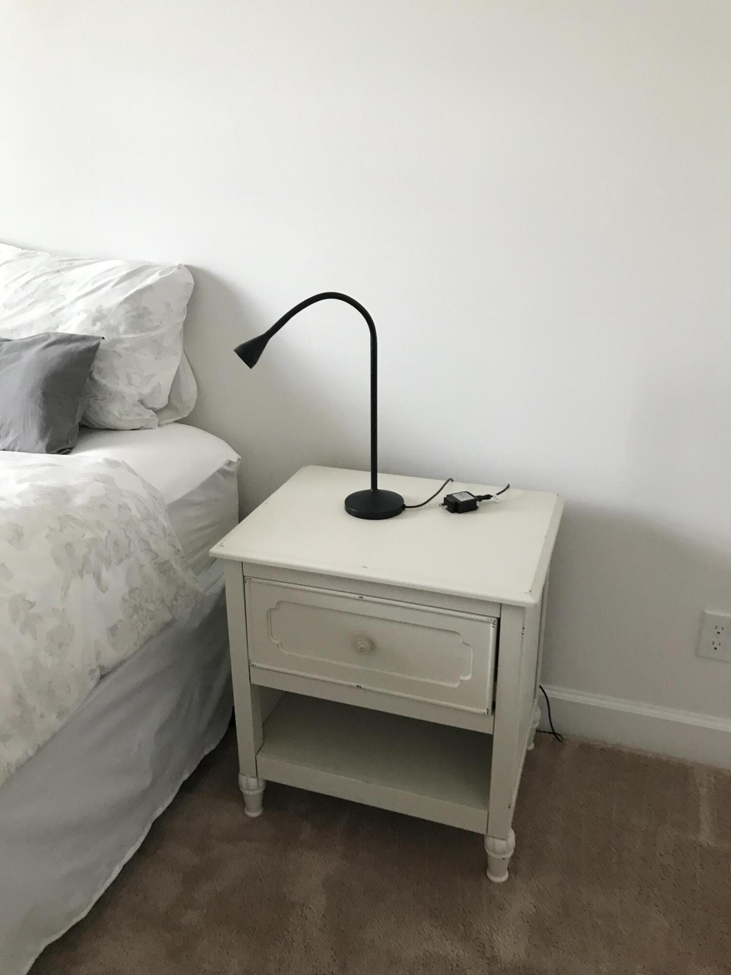 POINTE 100 CONDO - Residential