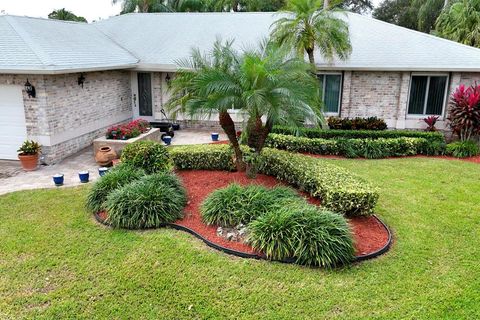 Photo of 21535 Woodchuck Court, Boca Raton, FL 33428 (MLS # R11134575)