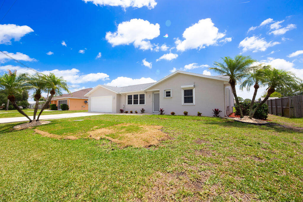 PORT ST LUCIE SECTION 29 - Residential