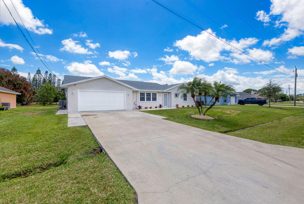 PORT ST LUCIE SECTION 29 - Residential